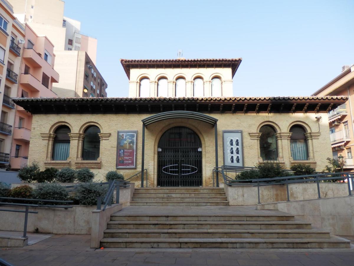 Apartamento Apartamento Teatro del Mercado Zaragoza Exterior foto